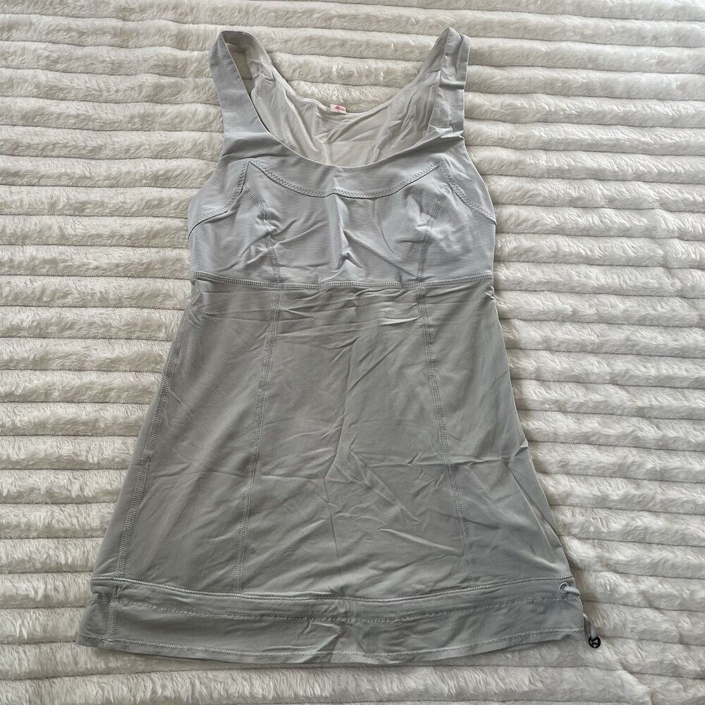 Lululemon Womens Run Tame Me Tank Top Size 2 Light Grey Cream Drawstring Cinched